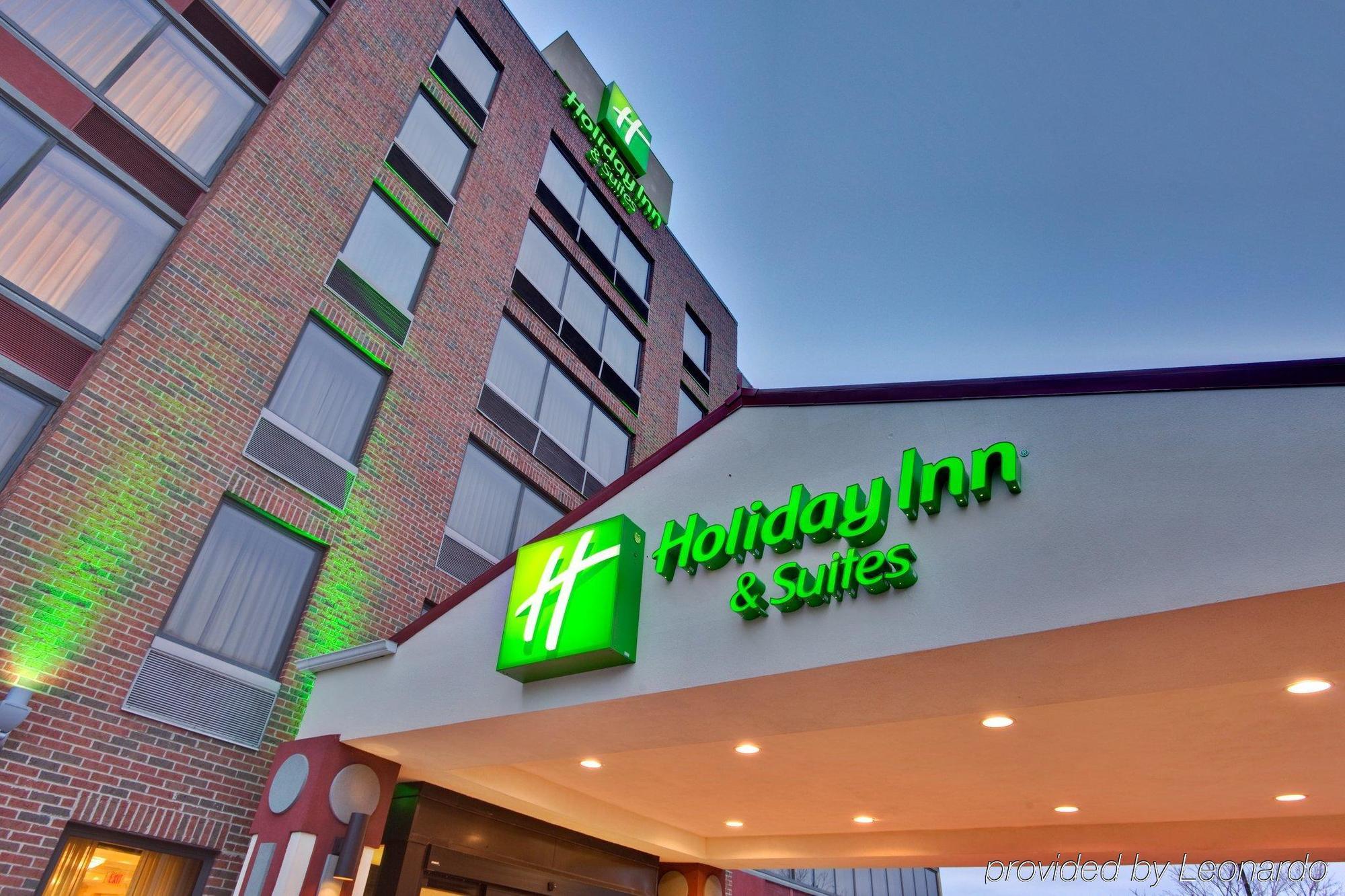 Holiday Inn Hotel & Suites Warren By Ihg Exterior foto